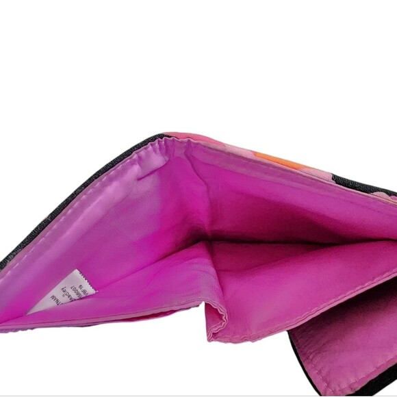 Vera Bradley Euro Wallet Black Hilo Meadow Magenta Quilted Fabric Fold Over Snap - Picture 8 of 10